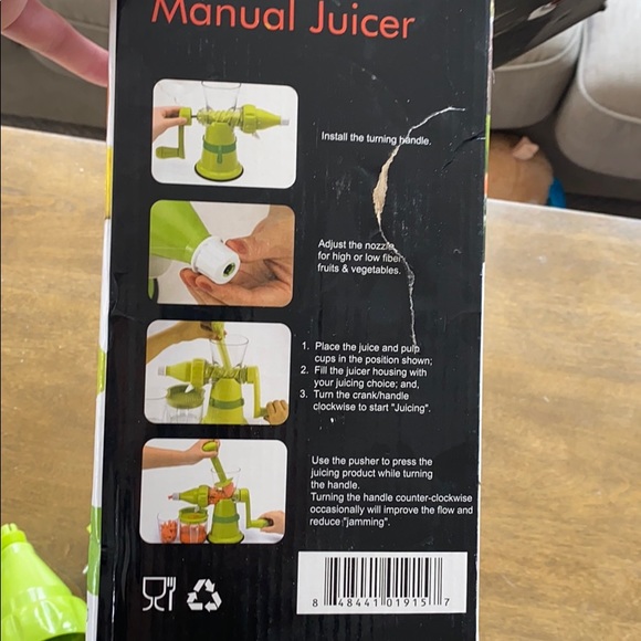 Store closing! Chef Star Manual Juicer - Picture 5 of 7